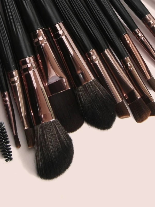 18pcs Makeup Brush Set & 1pc Storage Box