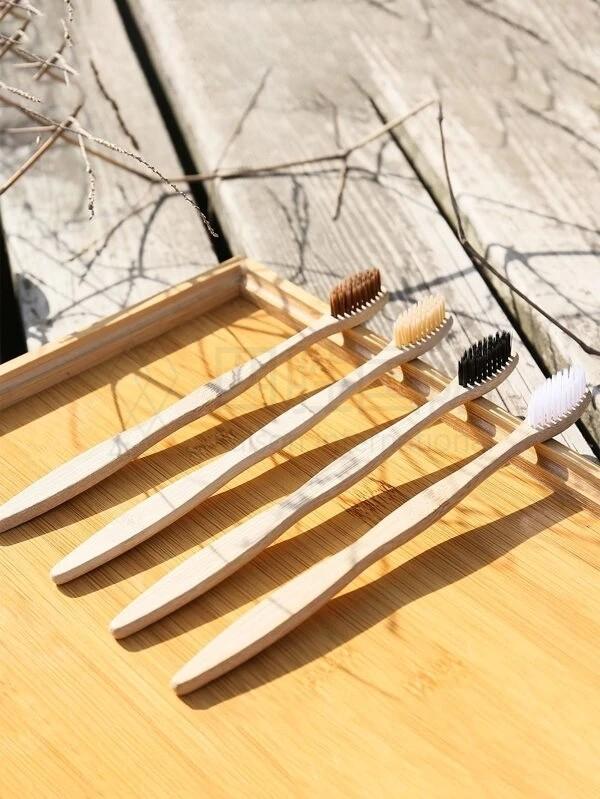 1pc Wooden Handle Random Color Toothbrush