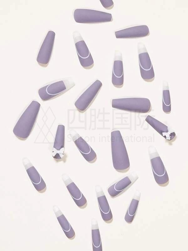 24pcs Butterfly Decor Fake Nail Set