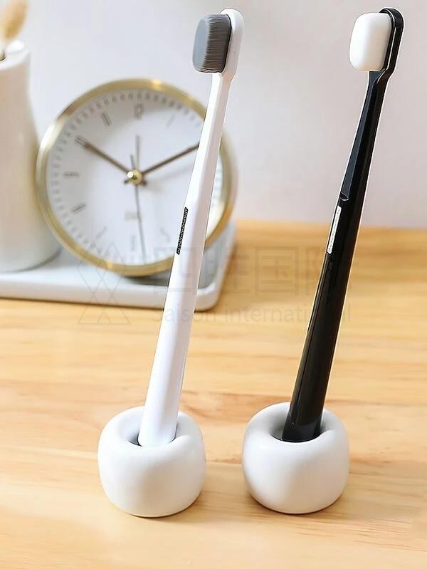 2pcs Plastic Toothbrush