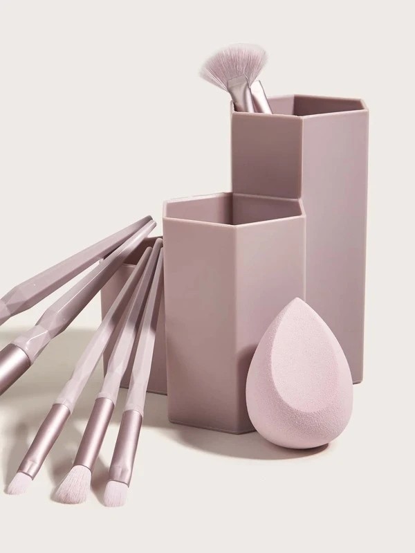 8pcs Makeup Brush set.