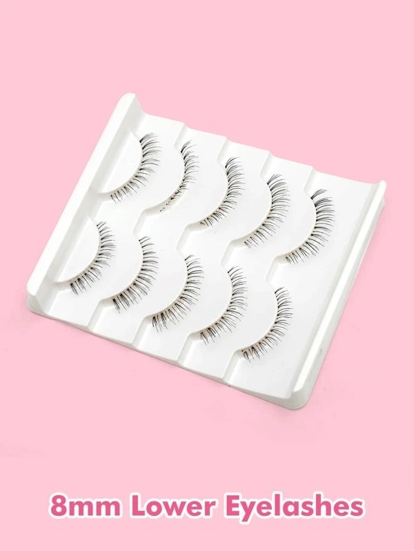 Extra long and delicate false eyelashes