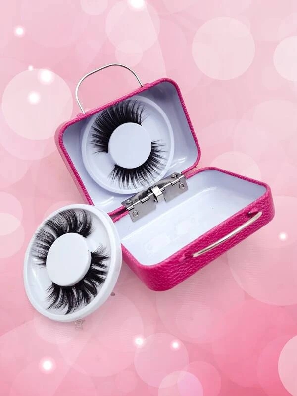 Fake Eyelashes With Storage Box