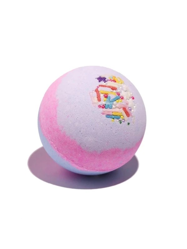 Fresh Cream Candy Scented Bath Bomb