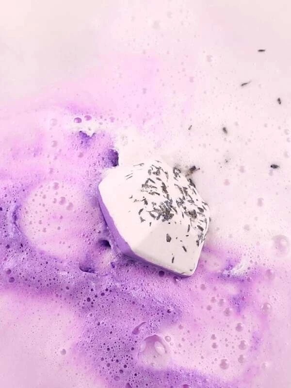 Lavender Scented Diamond Shaped Bath Bomb