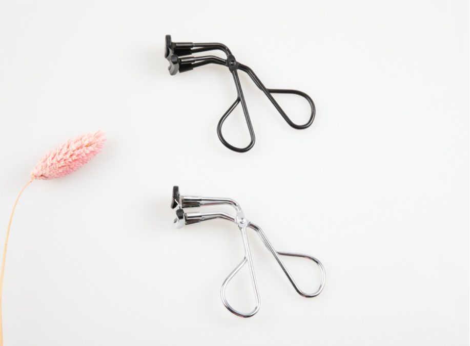 Mini Matte Partial Special Eyelash Curler