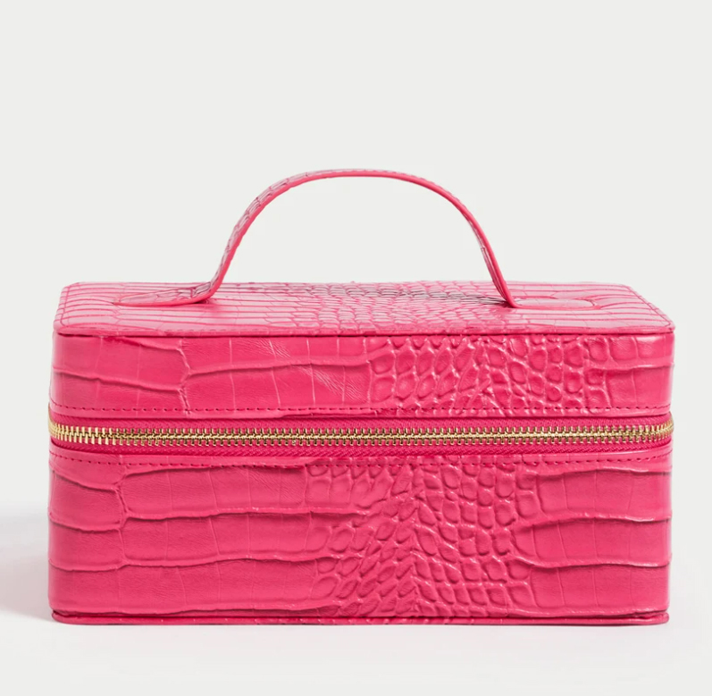 NEW FUCHSIA CROC PU LARGE VANITY CASE