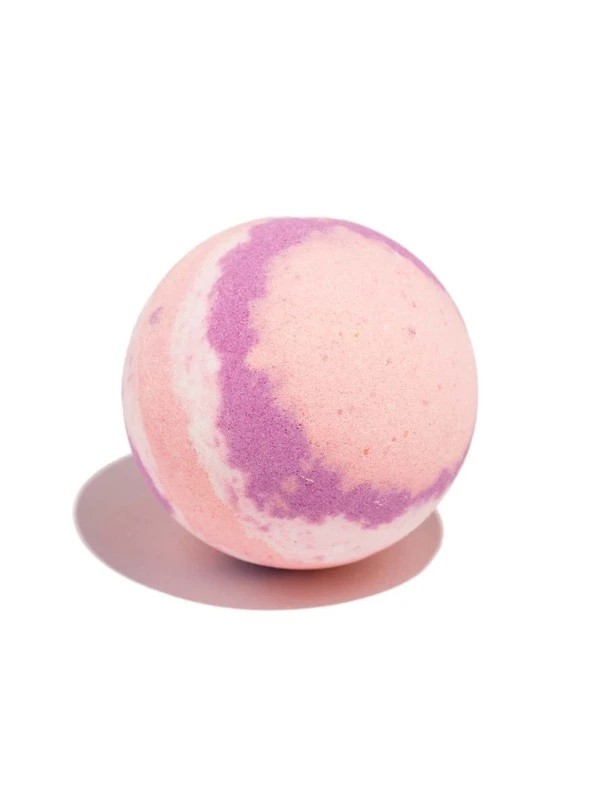 Strawberry Scented Multicolor Bath Bomb