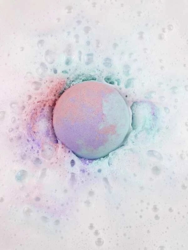 Tropical Fruit Scented Mix Color Bath Bomb